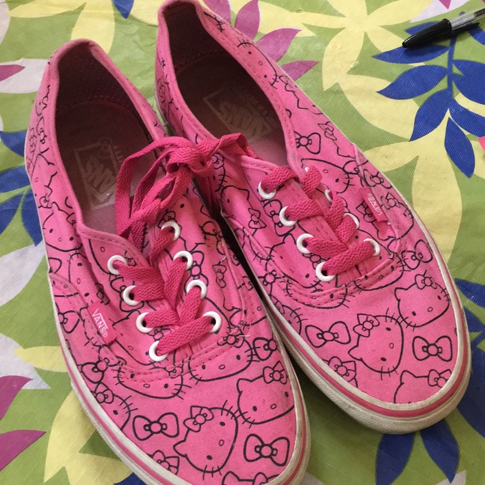 Vans Size 7.5 Hello Kitty